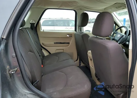 2008 Mazda Tribute I z USA, uszkodzony, nr VIN 4F2CZ02ZX8KM02834